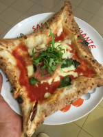 Pizzeria Italia Di Gigi E Ros food