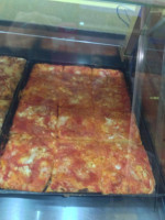 Pizzeria Rosticceria Brontolo food