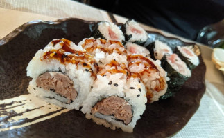 Yuki Sushi inside