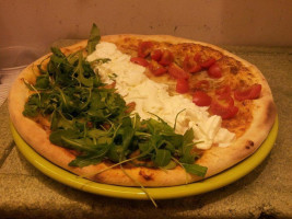 Rosticceria Pizzeria Guizza food