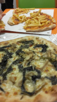 Punto Pizza 2 food