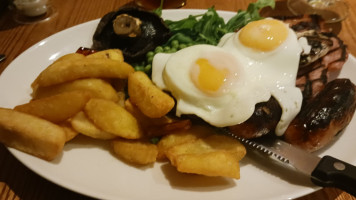 Carnon Inn Beefeater food