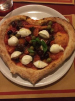 Ciro Leone's Pizza Since 1924 food