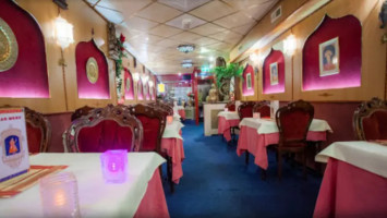 Akbar Indian Restaurant inside