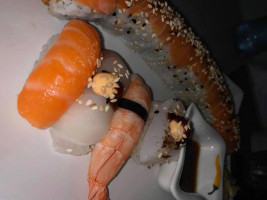 Eidsvoll Sushi Asiatisk Mat inside