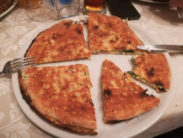La Pizzoleria Ortigia food