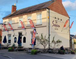 The Swan At Milton outside