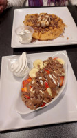 Creams Cafe food