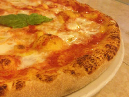 A Tutta Pizza Di Alario Francesco food