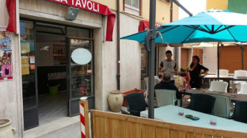 Pizzeria La Zebra A Pois 2 food