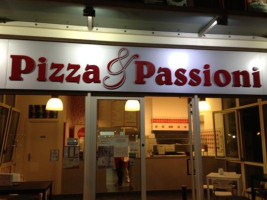 Pizza Passioni food