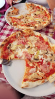 Pizzeria Duomo food