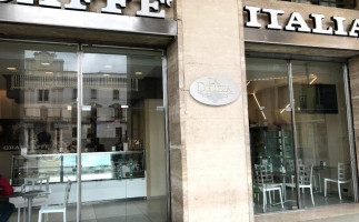 Gran Caffe Italia inside