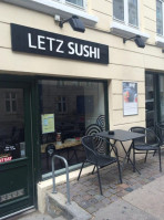 Letz Sushi inside