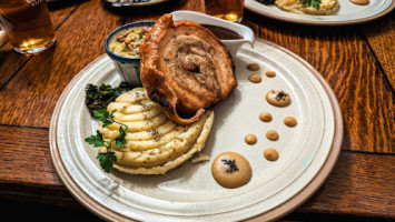 The Elm Tree Inn food