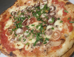 Pizzeria-friggitoria-bruschetteria Rosanna food