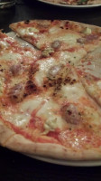 Royal Pizza Putignano food