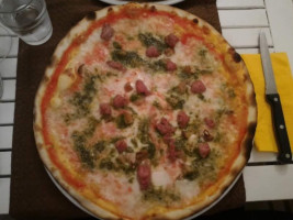 Pizza E Fichi food