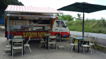 Saborlatino Street Food outside