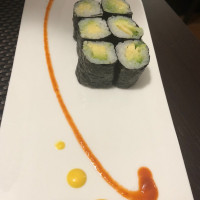 Sushi Yu inside