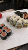 Sushi Re food