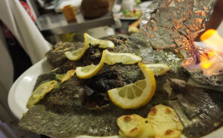 Nautilus Pesce Fresco E Crudi Di Mare food