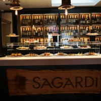 Sagardi Amsterdam food