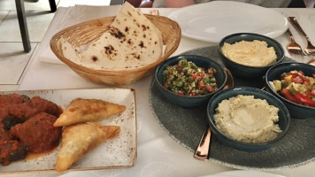 Armenian Taverna food
