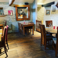 The Red Lion At Brafield food