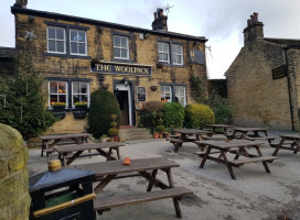 The Woolpack outside