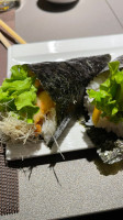 Sushi Yomi inside