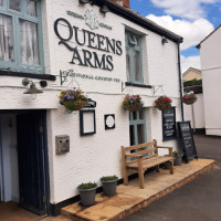 Queens Arms food