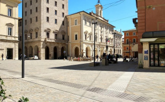 Gran Caffè Quattro Stagioni outside