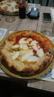 Pizzeria 6 Spicchi food