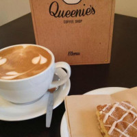 Queenie's Coffee Shop food