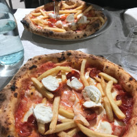 Pizzeria Napul'e food