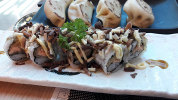 Sushi Yuxi inside