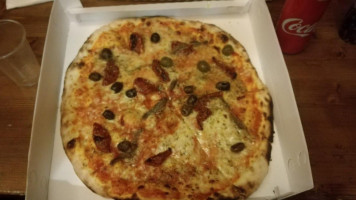 San Giuliano Pizza inside