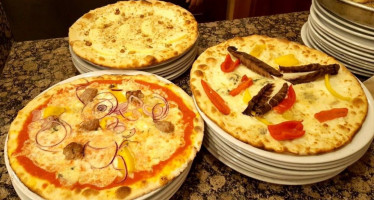 Pizzeria Il Moro 3 food