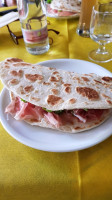 Ilde Il Etto Della Buona Piadina food