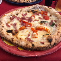 Trattoria E Pizzeria Rapuano food