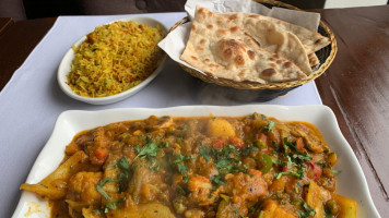 Zarda Indian Cuisine food