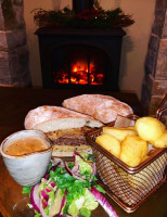 The Old Thatch Inn food