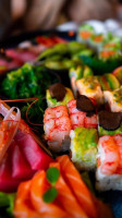 I-sushi food