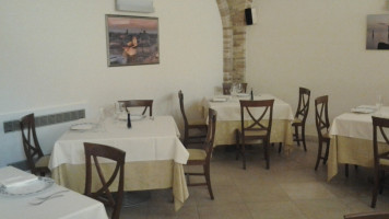 Taverna Del Marinaio inside