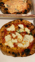 Pizzeria Partenope food