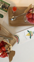 Itality (gelateria Italiana) Ijssalon De Pinte food