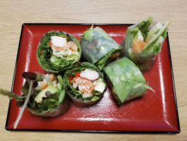 Nini Sushi inside