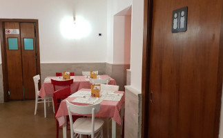 Pizzeria Adda' Signor inside