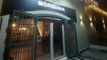 Pizzeria Borgiana food